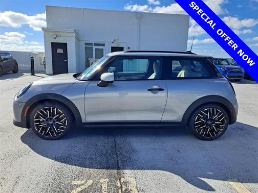 2025 MINI Hardtop Cooper