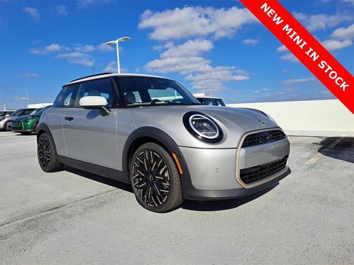 2025 MINI Hardtop Cooper