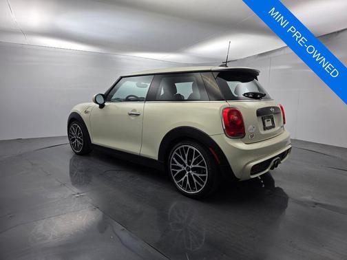 Pepper White 2017 MINI Hardtop Cooper S