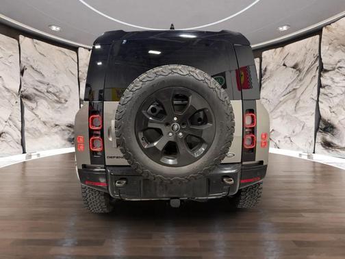 2022 Land Rover Defender 90 X