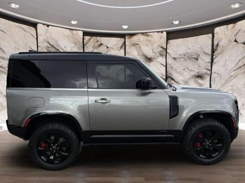 2022 Land Rover Defender 90 X