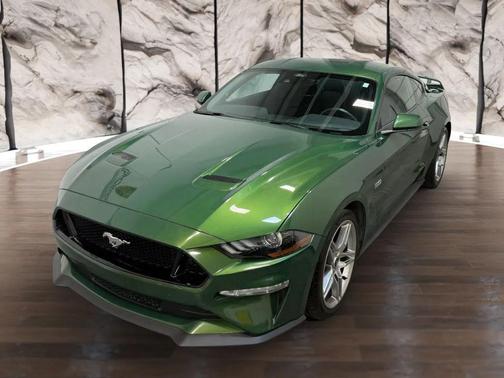 Eruption Green Metallic 2022 Ford Mustang GT