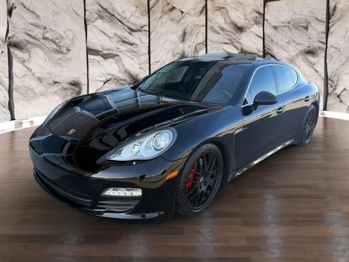 2013 Porsche Panamera 4