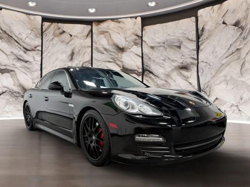 2013 Porsche Panamera 4
