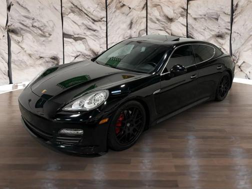 2013 Porsche Panamera 4