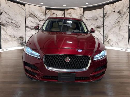 2017 Jaguar F-PACE 35t Prestige