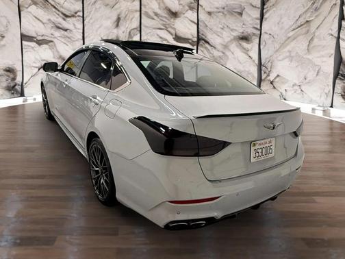 Siberian Ice 2018 Genesis G80 3.3T Sport