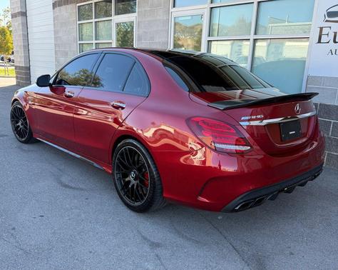 designo Cardinal Red Metallic 2017 Mercedes-Benz AMG C 63 S