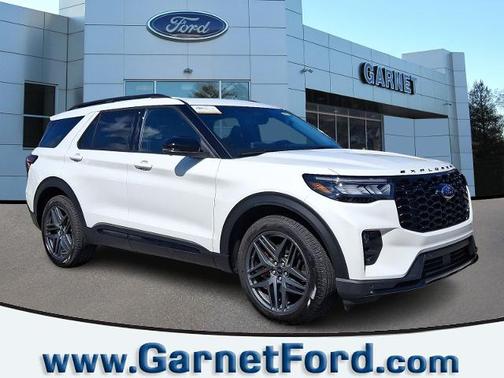 2025 Ford Explorer ST