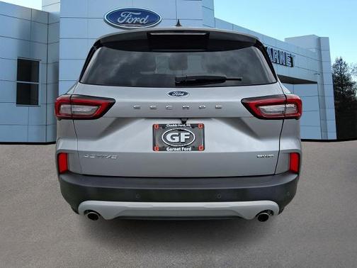 ICONIC SILVER METALLIC 2023 Ford Escape ACTIVE