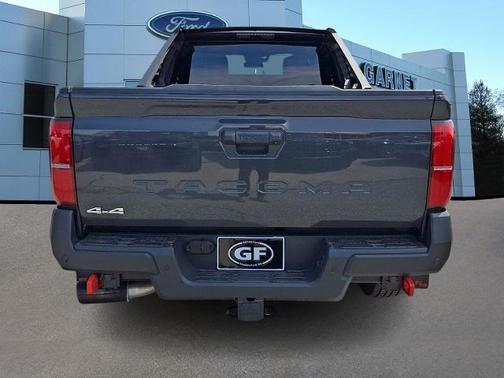 UNDERGROUND 1L7 2025 Toyota Tacoma SR