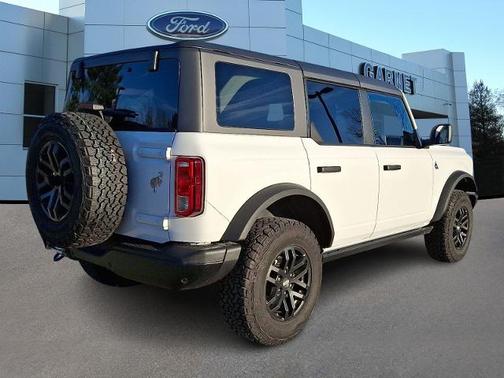 2023 Ford Bronco BLACK DIAMOND