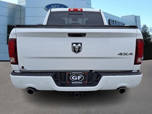 2016 RAM 1500 SPORT