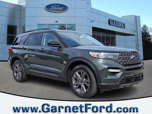 FORGED GREEN METALLIC 2024 Ford Explorer XLT