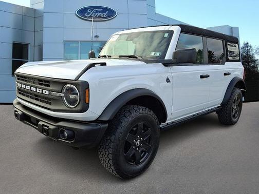 2024 Ford Bronco BLACK DIAMOND