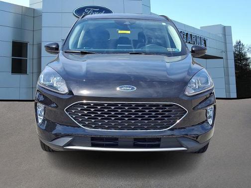 AGATE BLACK METALLIC 2022 Ford Escape SEL