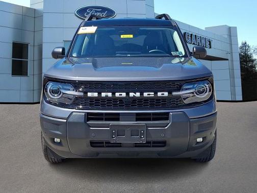 CARBONIZED GRAY METALLIC 2025 Ford Bronco Sport OUTER BANKS
