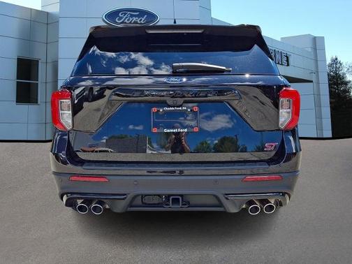 AGATE BLACK METALLIC 2024 Ford Explorer ST