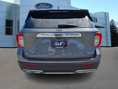 CARBONIZED GRAY METALLIC 2023 Ford Explorer XLT