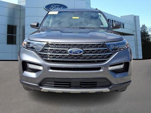 CARBONIZED GRAY METALLIC 2023 Ford Explorer XLT