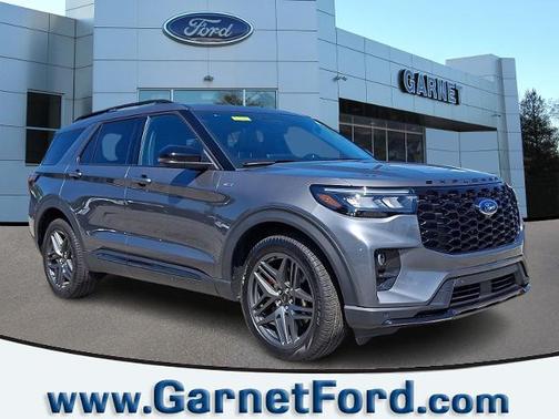 CARBONIZED GRAY METALLIC 2025 Ford Explorer ST-LINE
