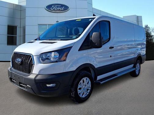 2024 Ford Transit-250 