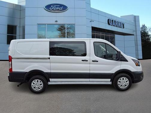2023 Ford Transit-250 