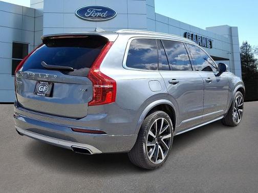 2020 Volvo XC90 T6 MOMENTUM 7 PASSENGER