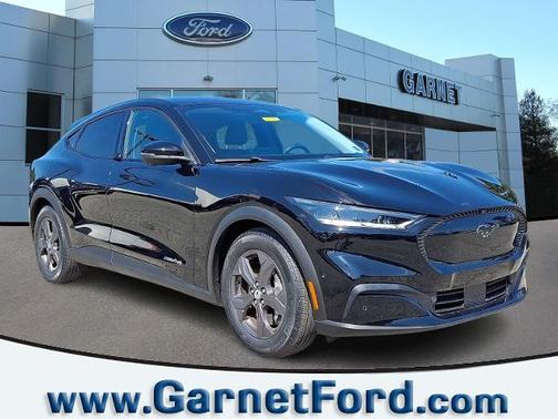 2022 Ford Mustang Mach-E SELECT