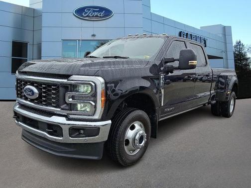 2023 Ford F-350 LARIAT SUPER DUTY