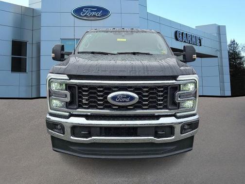 2023 Ford F-350 LARIAT SUPER DUTY