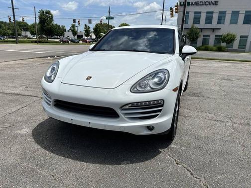 2013 Porsche Cayenne Cayenne