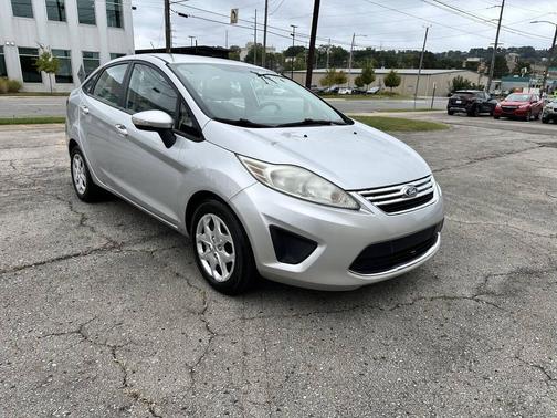 2013 Ford Fiesta SE