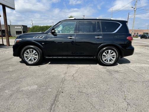 2016 INFINITI QX80 Base