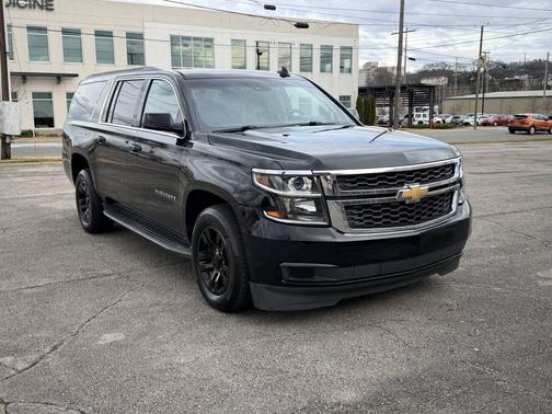 2016 Chevrolet Suburban LT
