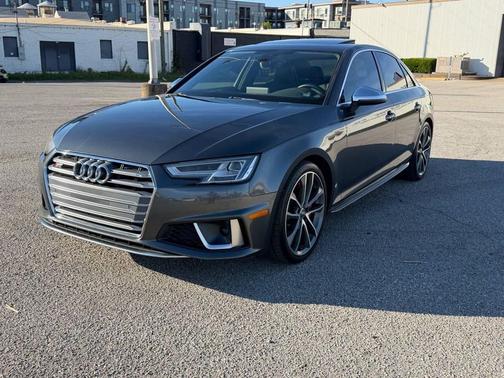 Daytona Gray Pearl Effect 2019 Audi S4 3.0T Premium