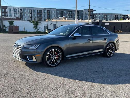Daytona Gray Pearl Effect 2019 Audi S4 3.0T Premium