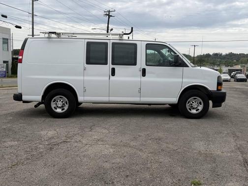 2020 Chevrolet Express 2500 RWD 2500 Regular Wheelbase WT