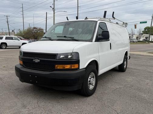 2020 Chevrolet Express 2500 RWD 2500 Regular Wheelbase WT