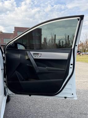 2016 Toyota Corolla LE Plus