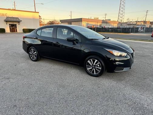 2021 Nissan Versa 1.6 SV
