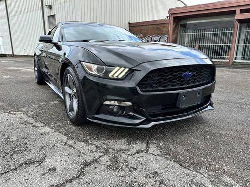 2015 Ford Mustang V6