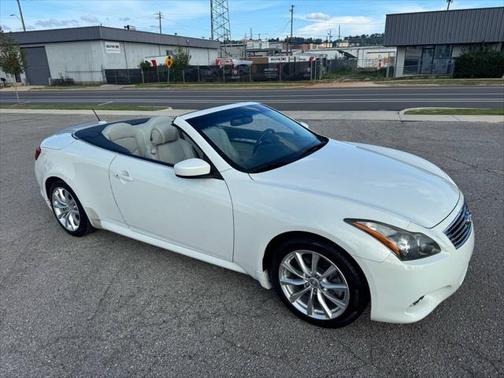2011 INFINITI G37 Base