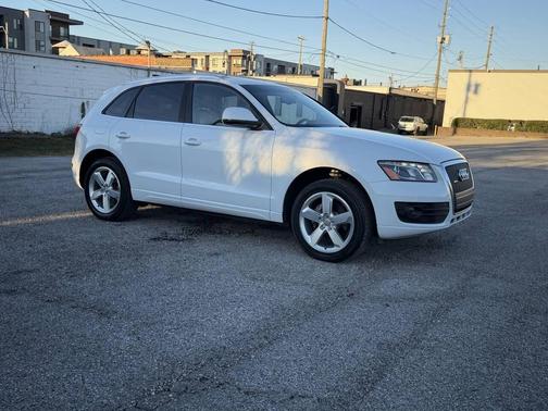 2012 Audi Q5 2.0T Premium Plus