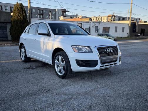 2012 Audi Q5 2.0T Premium Plus
