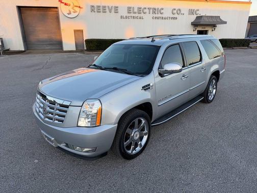 2010 Cadillac Escalade ESV Base