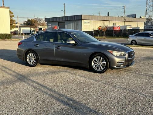 2014 INFINITI Q50 Premium