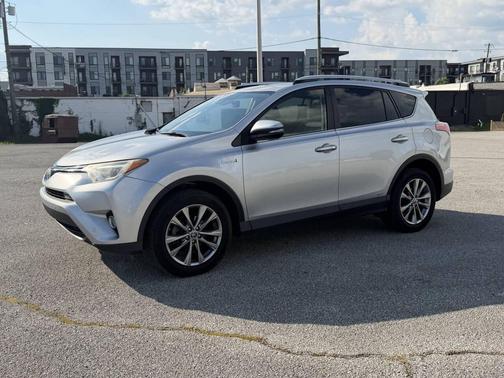 Classic Silver Metallic 2016 Toyota RAV4 Hybrid Limited
