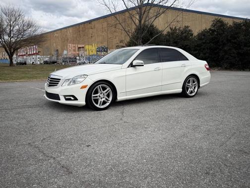 2011 Mercedes-Benz E-Class E 350 Luxury 4dr Sedan