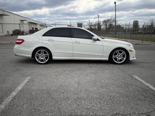 2011 Mercedes-Benz E-Class E 350 Luxury 4dr Sedan